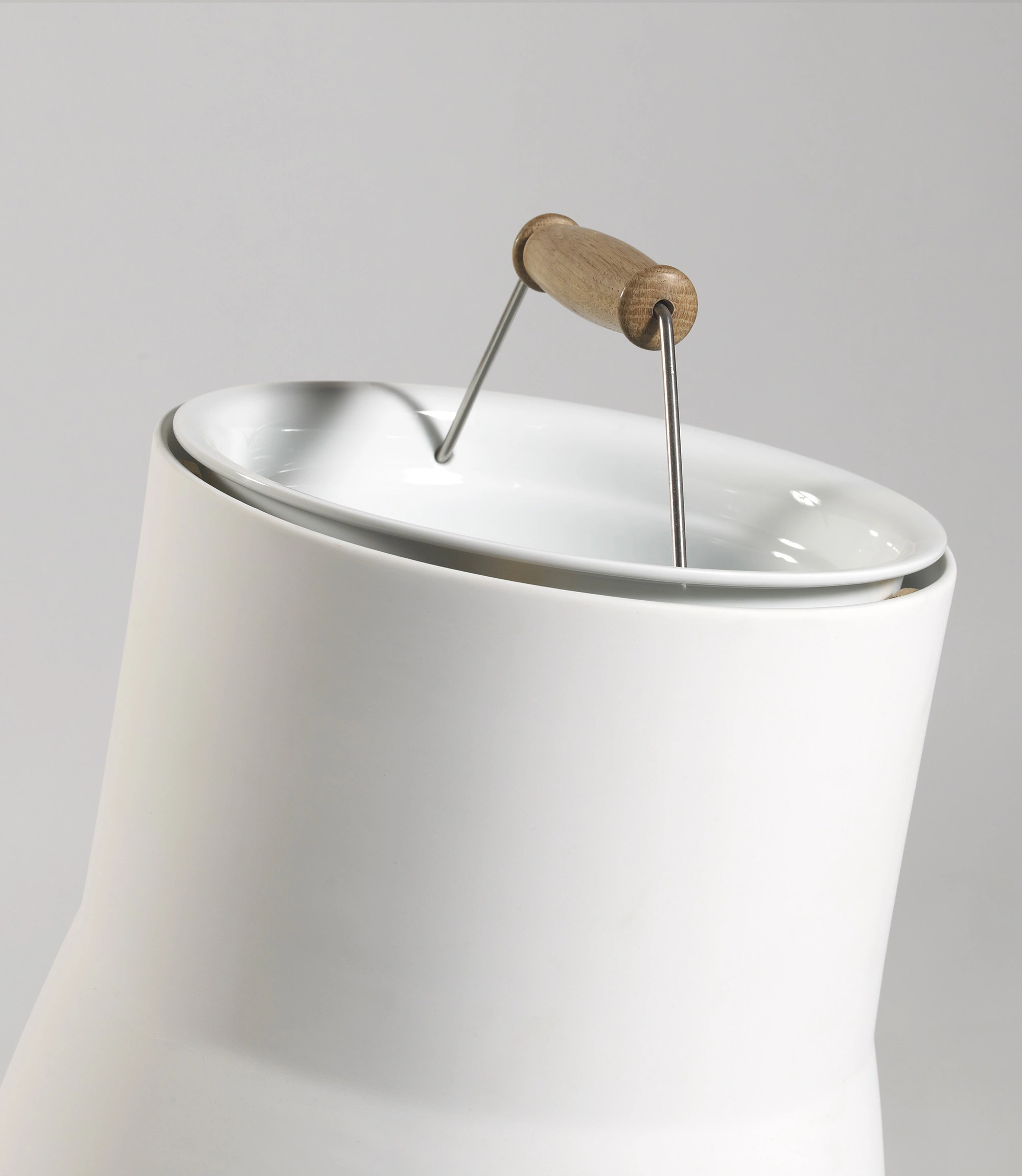 Snail Coffee Table - Hella Jongerius - Coffee table - Galerie kreo