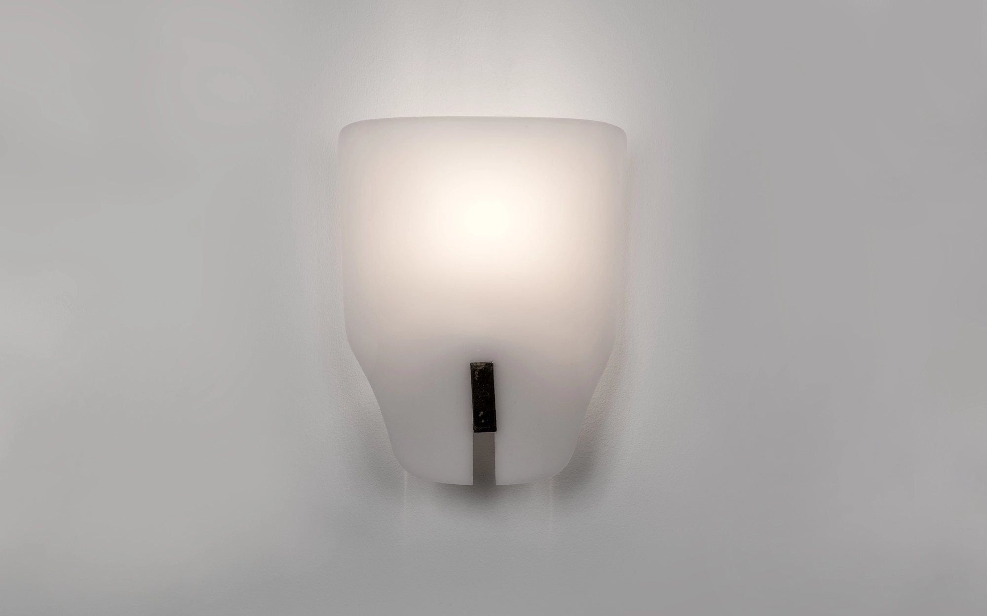 167px - Gino Sarfatti - Ceiling light - Galerie kreo