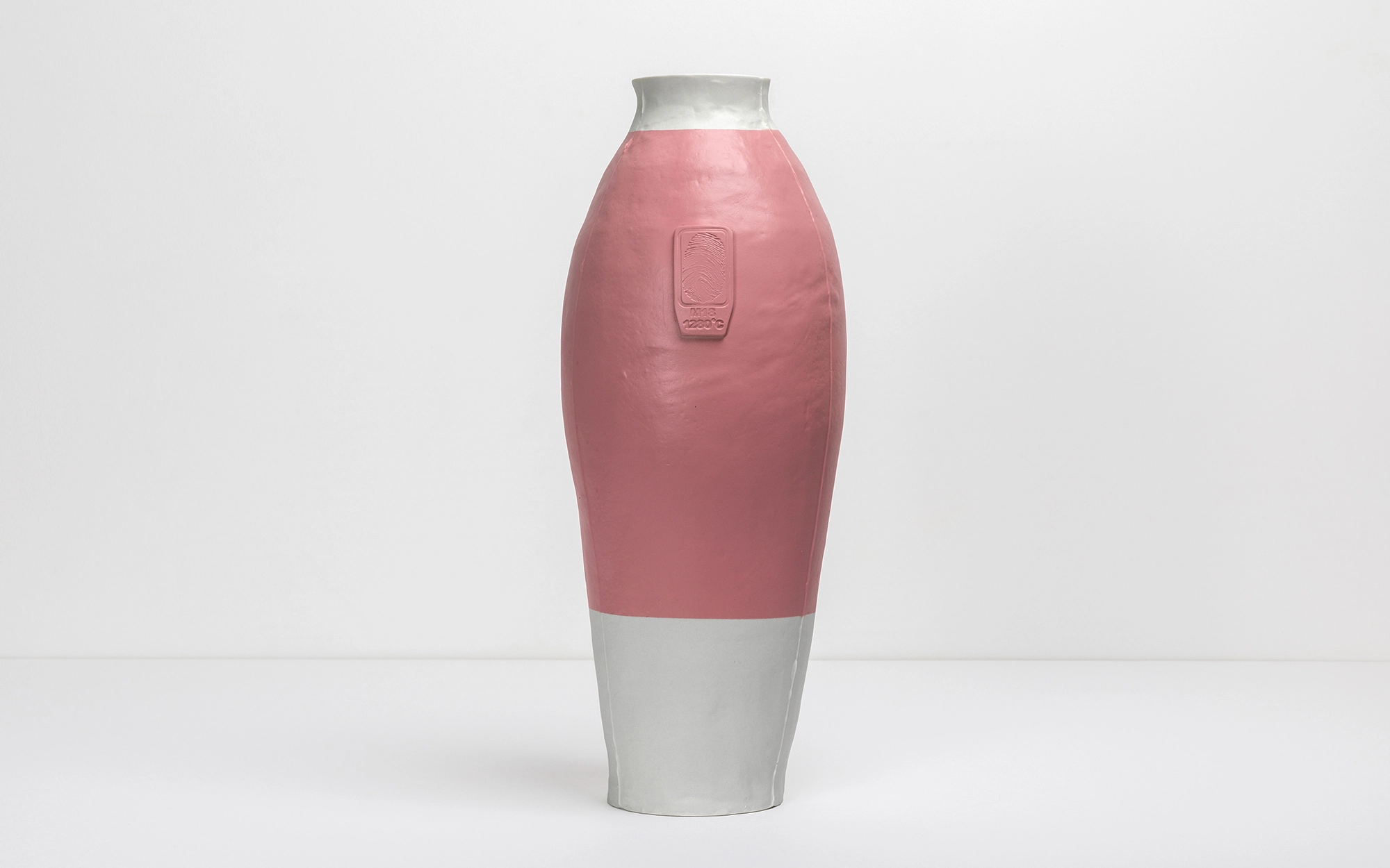 Colored Vases RAL 3015 (LIGHT PINK) - Hella Jongerius - Object - Galerie kreo