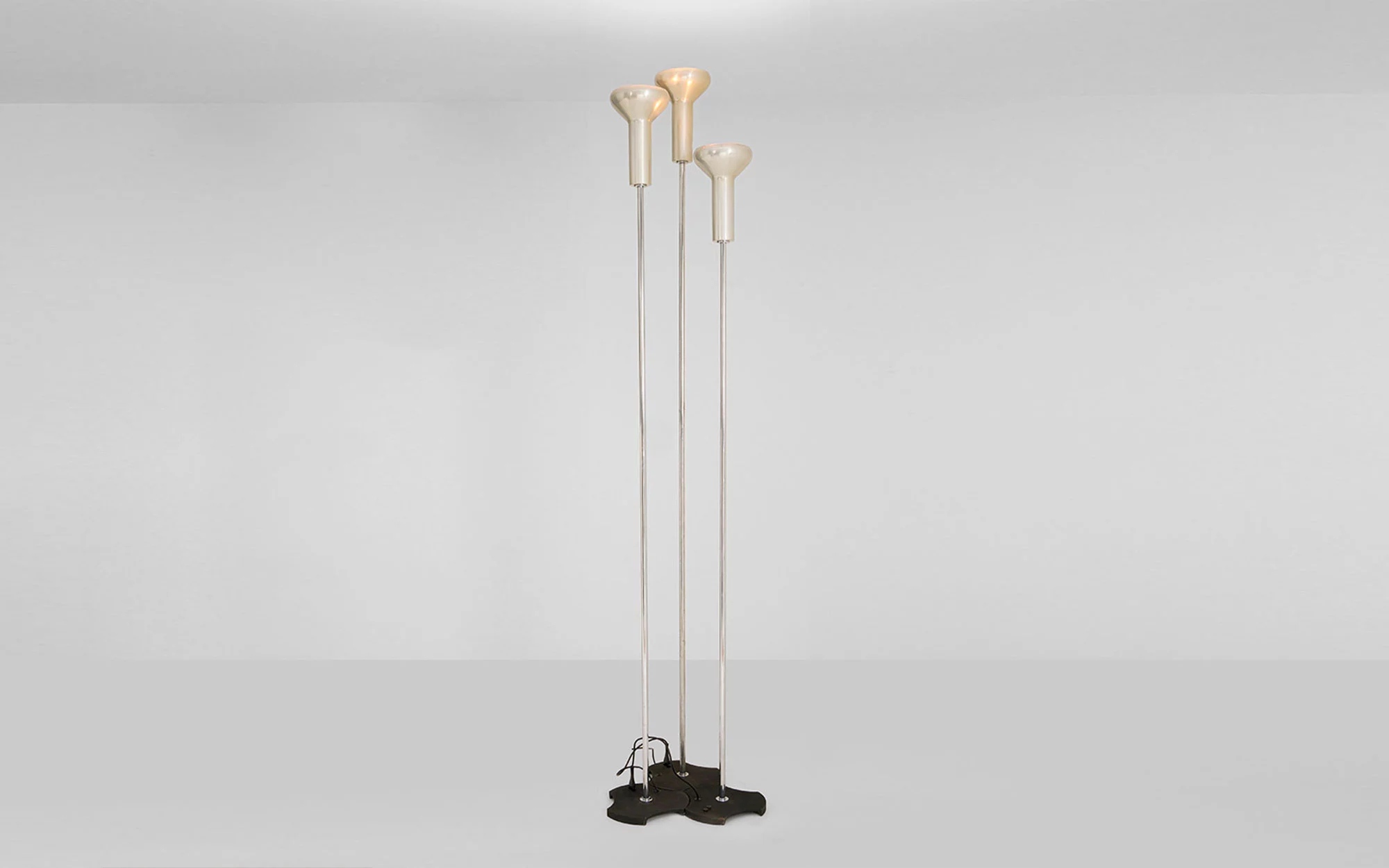 1073/3 - Gino Sarfatti - Pendant light - Galerie kreo