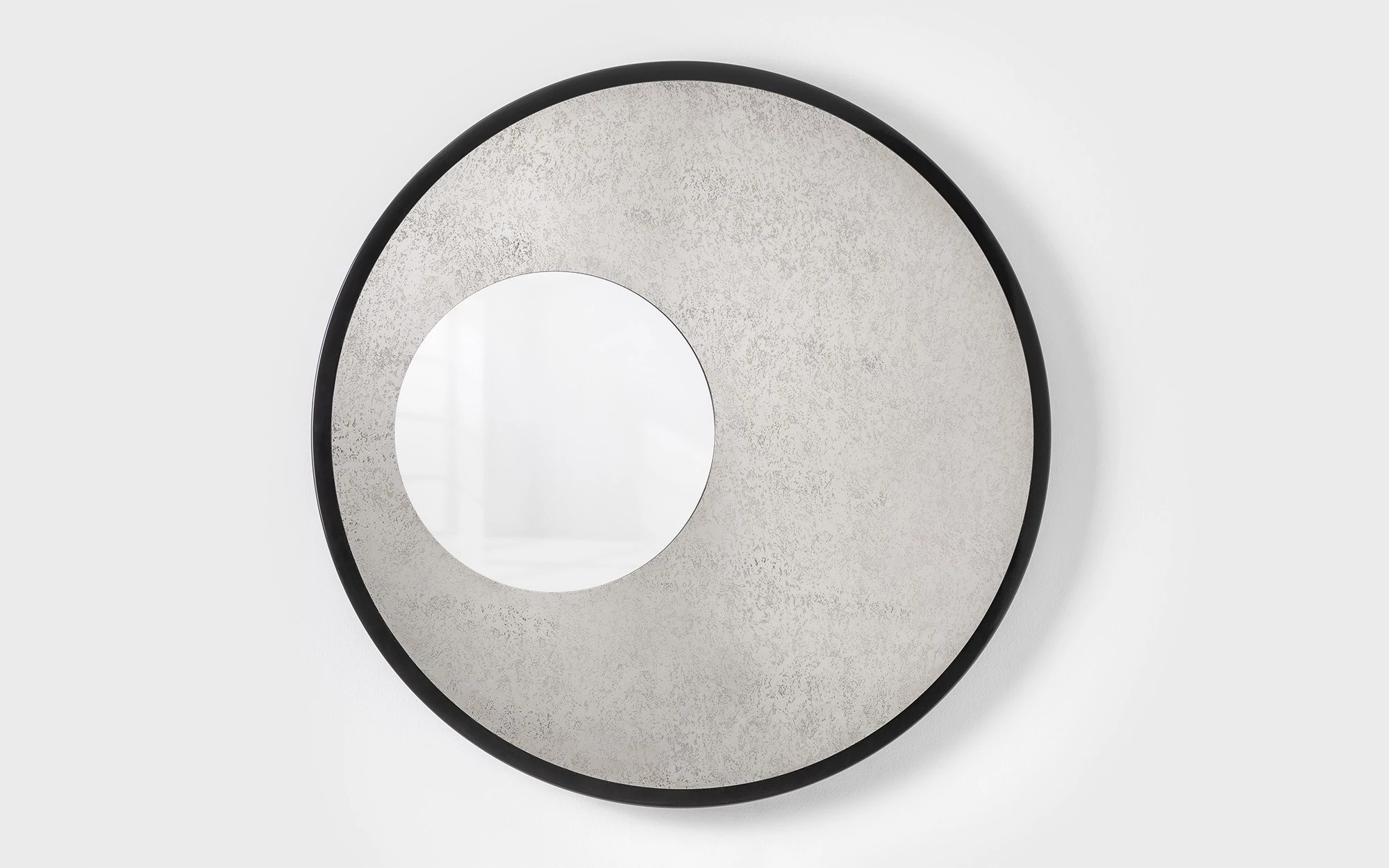 Planet mirror - Jean-Baptiste Fastrez - Stool - Galerie kreo