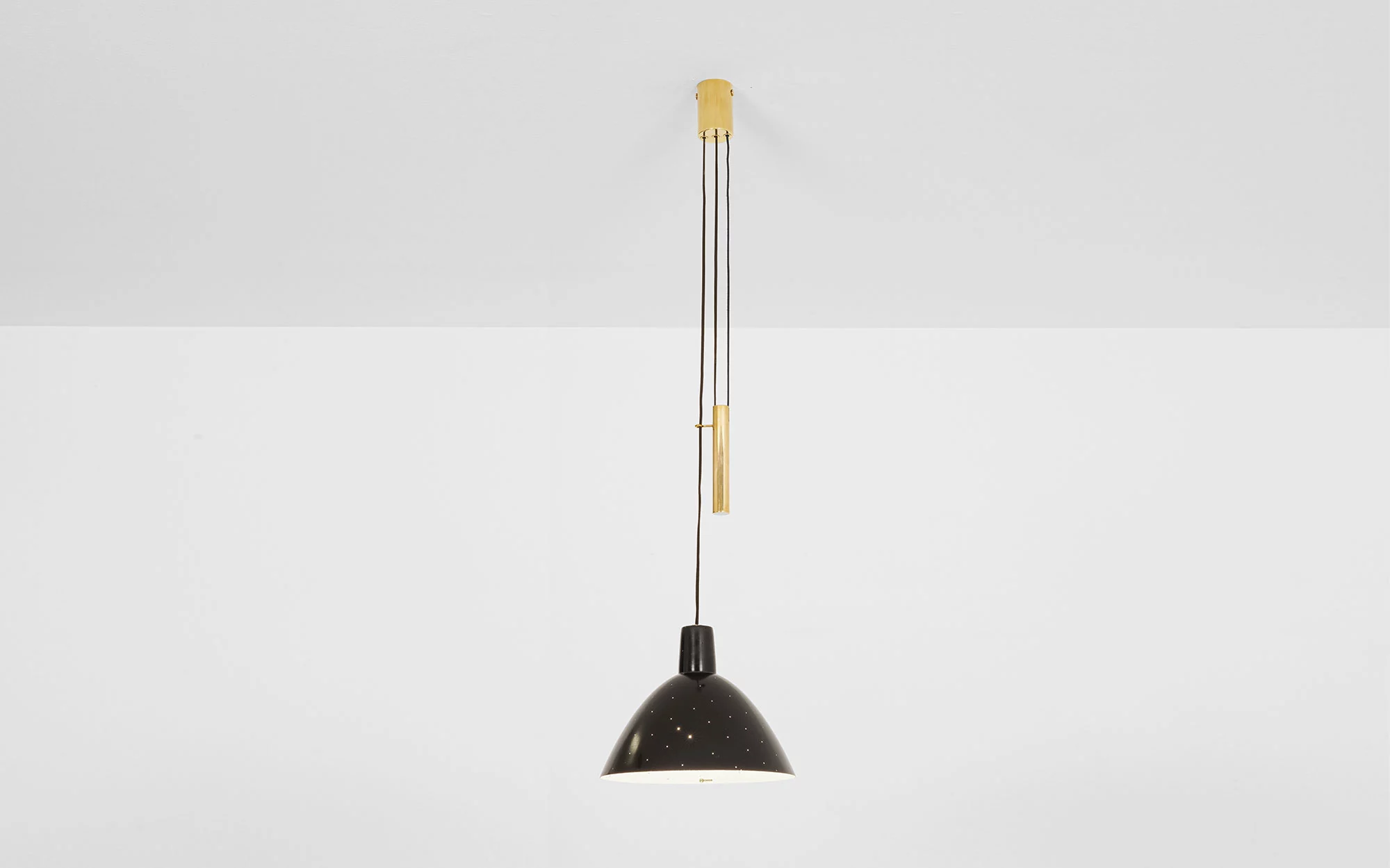 2066 (black) - Gino Sarfatti - Wall light - Galerie kreo