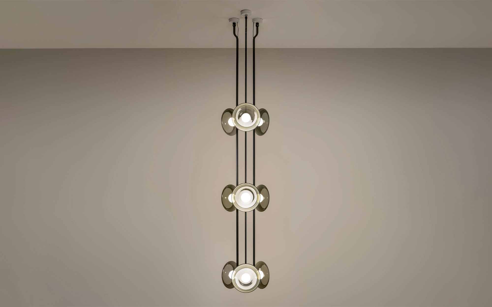 Clair-obscur MULTIPLE SMOKE - Ronan Bouroullec - ceiling-light - Galerie kreo