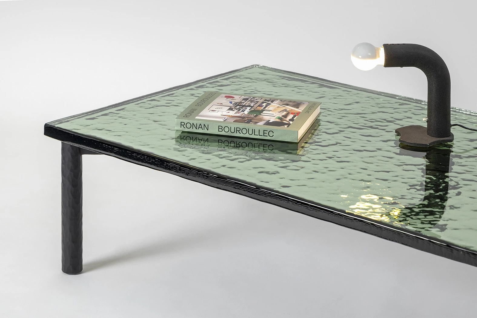 Flou Coffee Table Color - Ronan Bouroullec - Coffee table - Galerie kreo