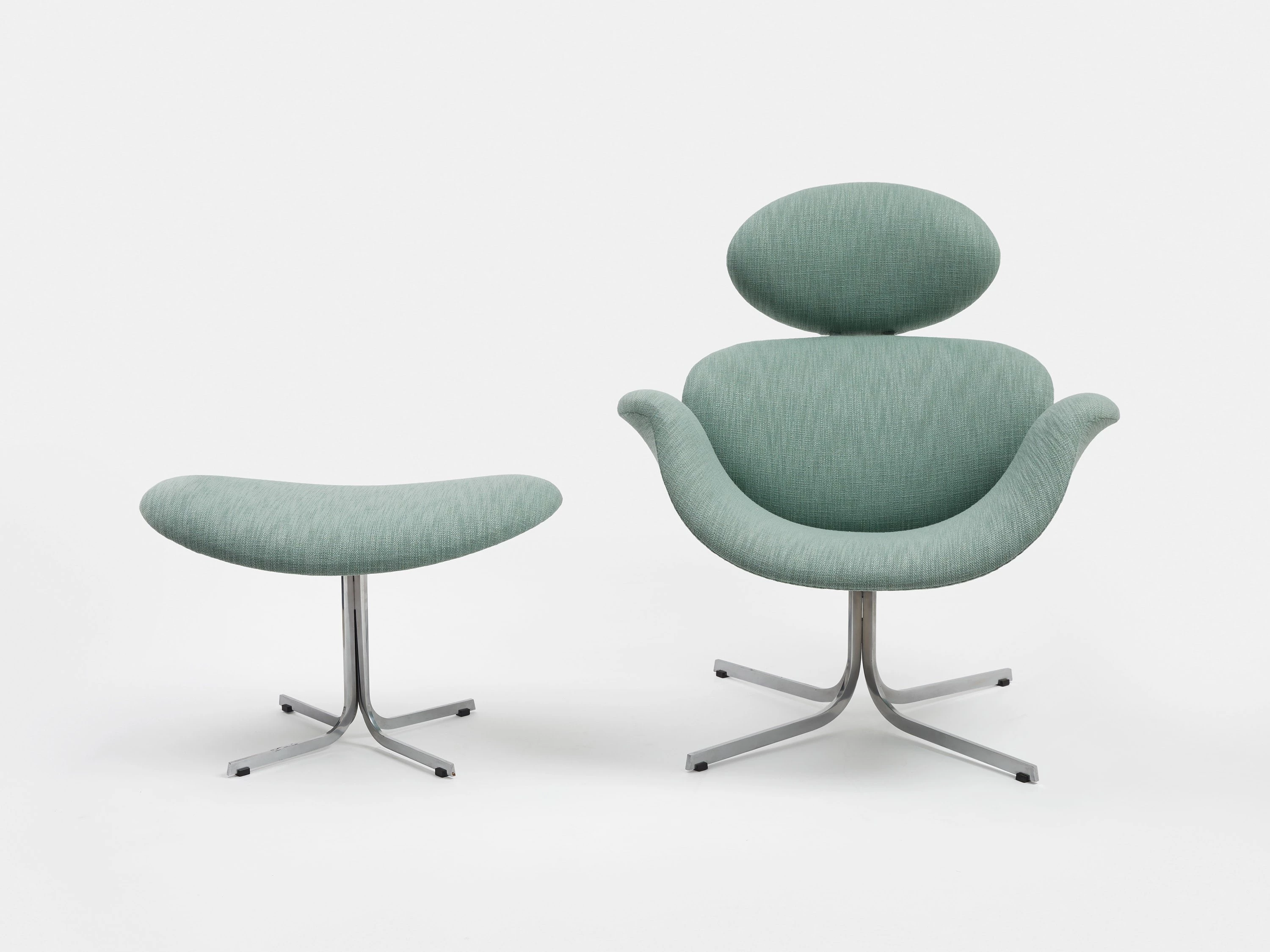 F 551 armchair and ottoman (light green) - Pierre Paulin - Seating - Galerie kreo