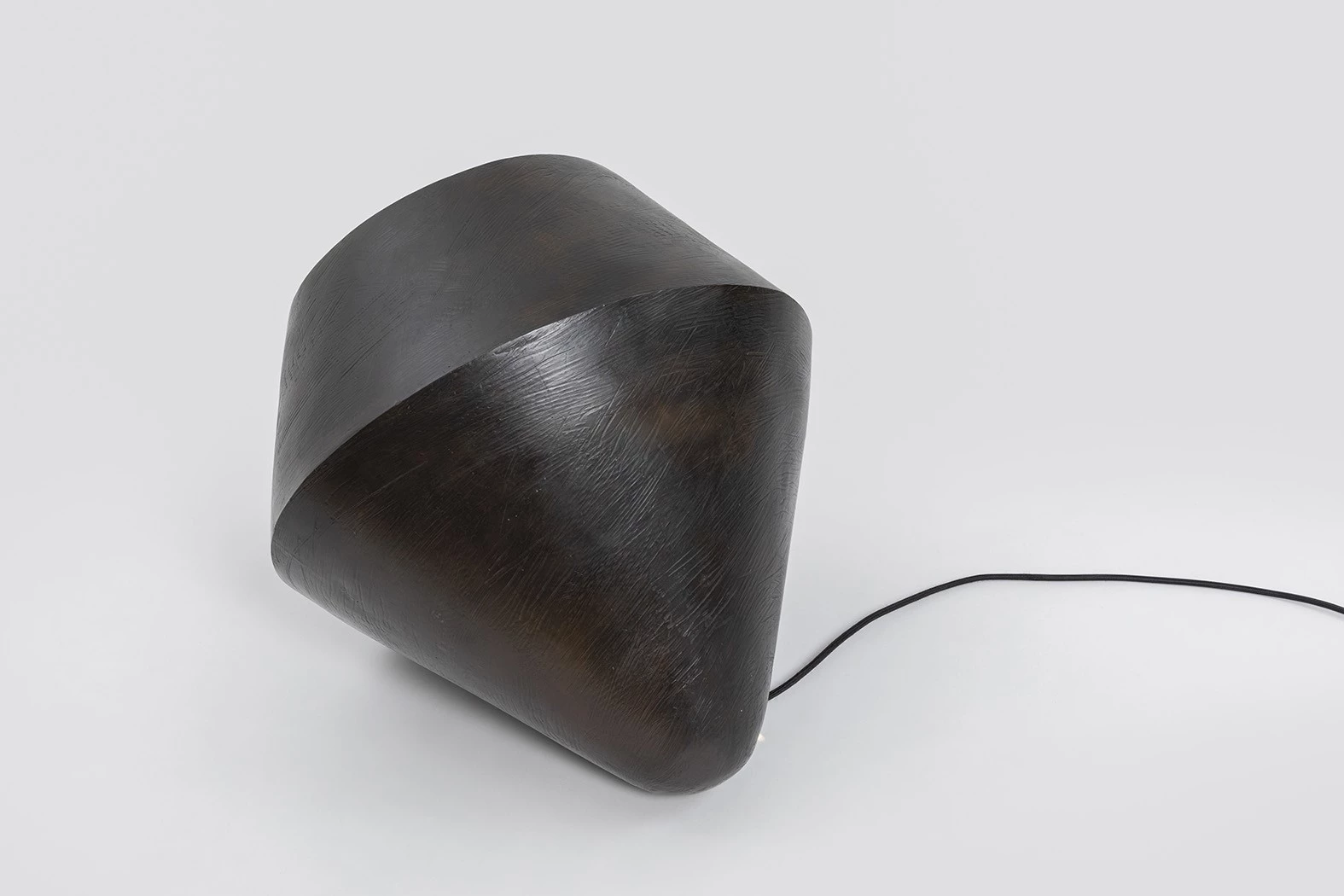 Spinning Top Lamp - Guillaume Bardet - Table light - Galerie kreo