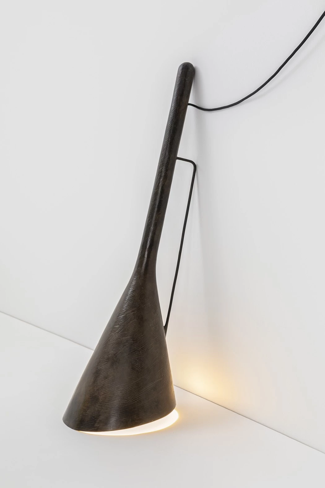 Torch Light - Guillaume Bardet - Table light - Galerie kreo