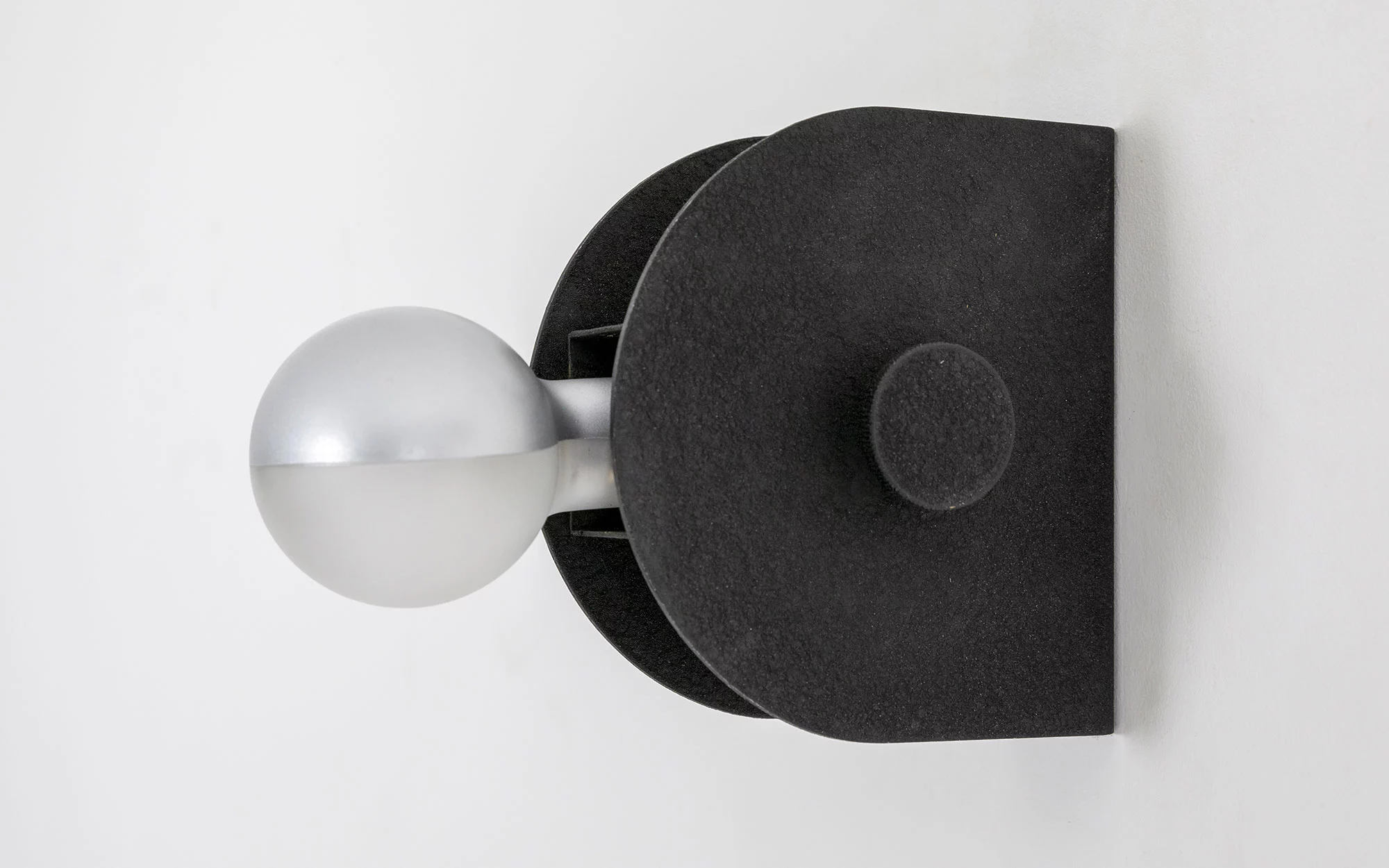 43 - Gino Sarfatti - Wall light - Galerie kreo