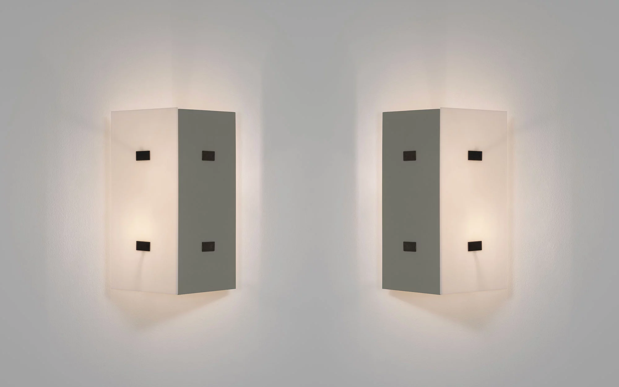 2072 - Pierre Disderot - Wall light - Galerie kreo