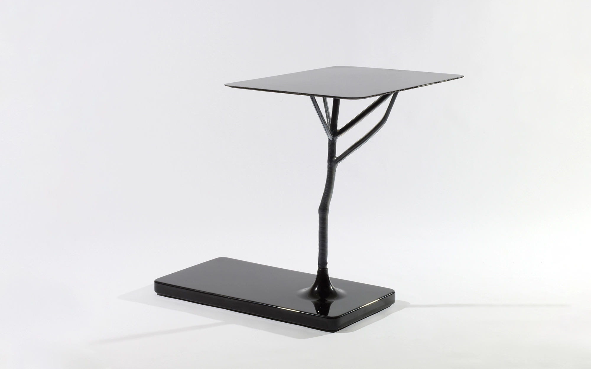 Frozen Hogweed Square Table - Studio Wieki Somers - Table light - Galerie kreo