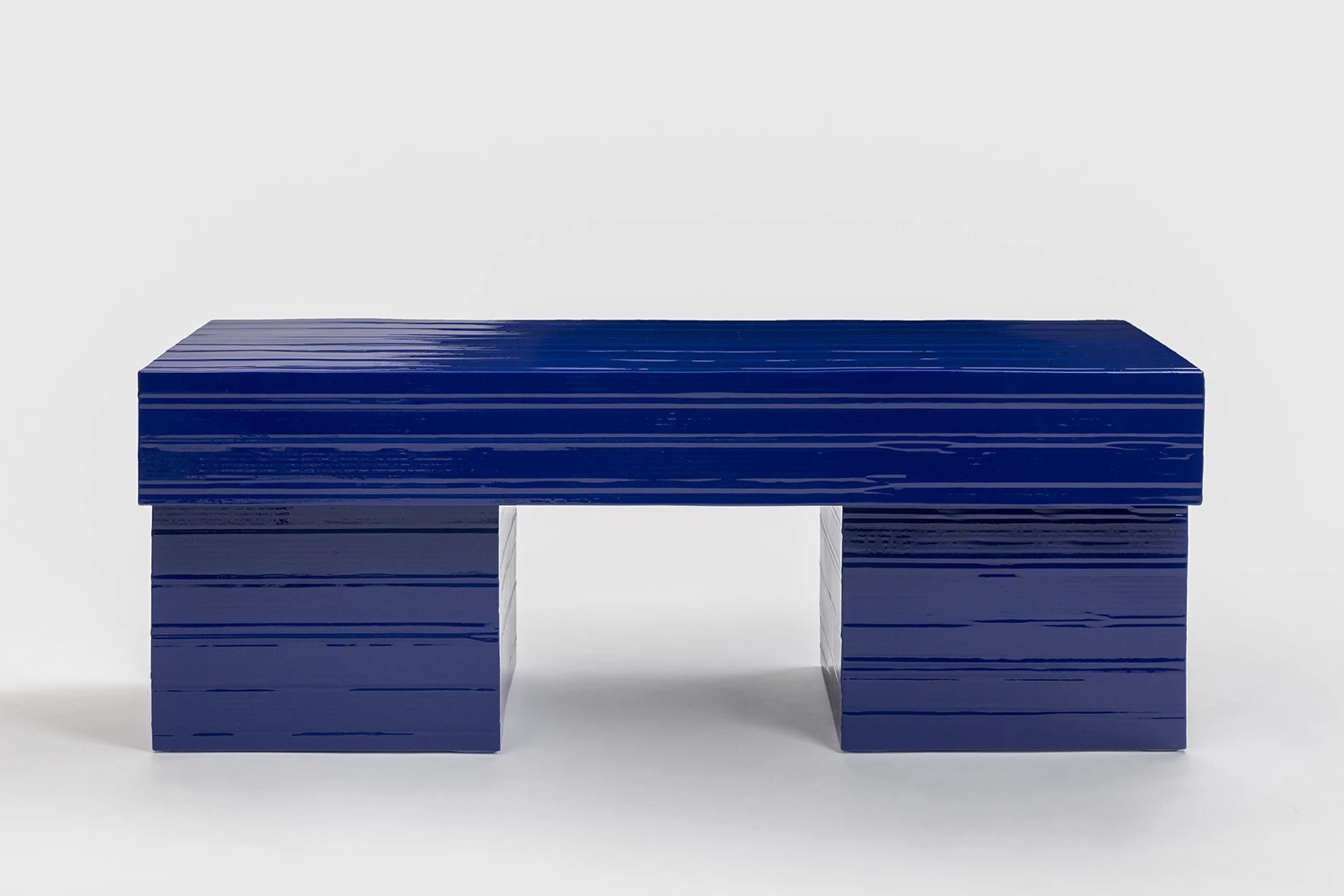 Jello Bench Two Legs - Marco Campardo - Bench - Galerie kreo