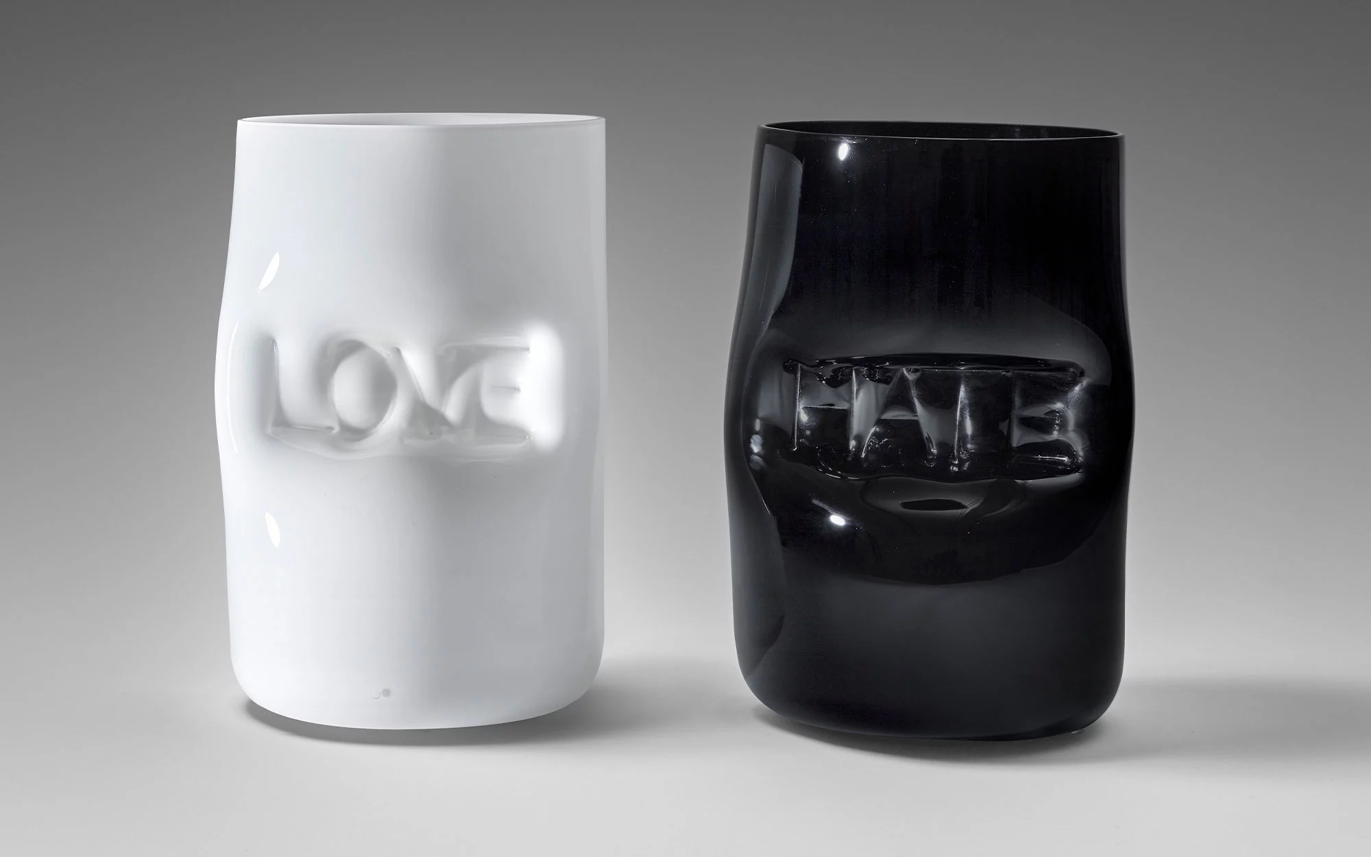 Vases Love + Hate - Jerszy Seymour - Miscellaneous - Galerie kreo