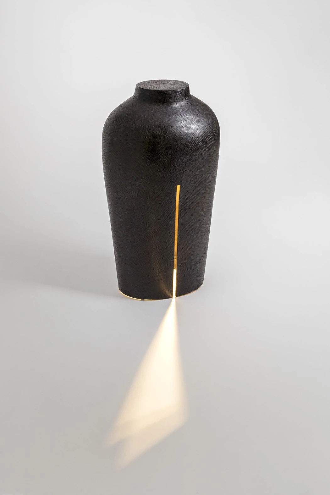 Amphora Light I - Guillaume Bardet - Table light - Galerie kreo